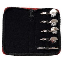 Rouge Stainless Steel 4 Pinwheel Set in Pouch (T11444)